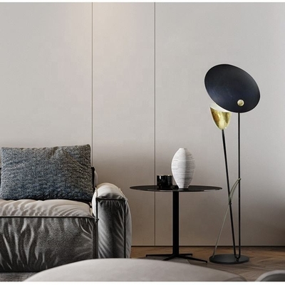 Moderne einfache dekorative Ecken-umgebende geführte Boden-Stand-Lampen für Wohnzimmer
