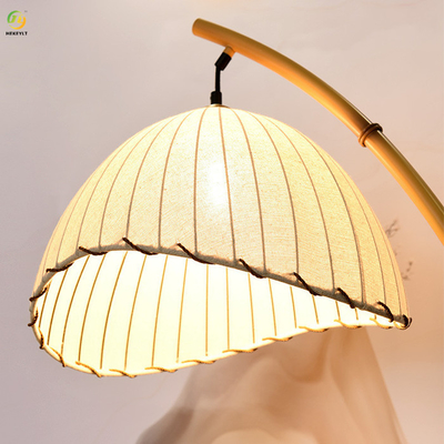 Retro- chinesische Bambusstehlampe für homestayliving Raumsofa-Studiennachttischlampe