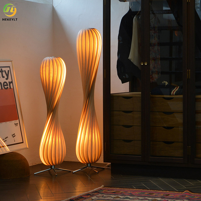 Retro- Holzfußbodenlampe Wabi-sabi für Teeraumhotelarbeits-schlafzimmer-Aufenthalts- in Gastfamilienwohnzimmer
